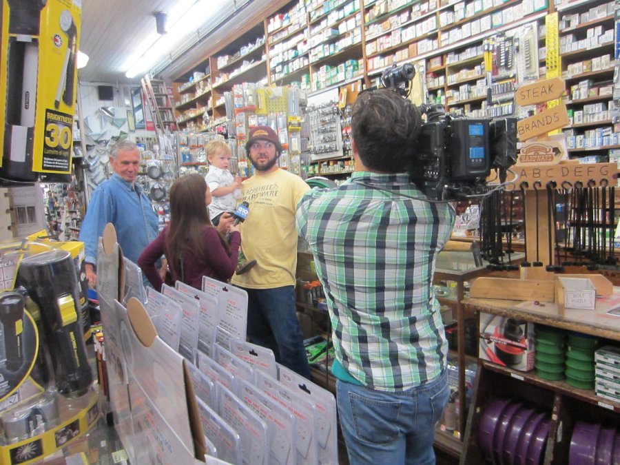 filmingtwo (900x675)