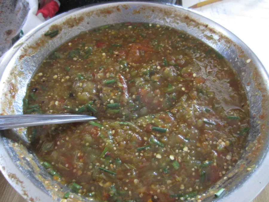 tomatillosalsa (900x674)