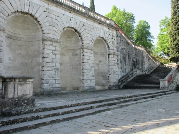 upstairstopark 0836 (572x430)