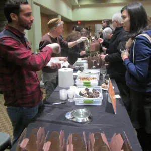 weighing truffles (300x300)